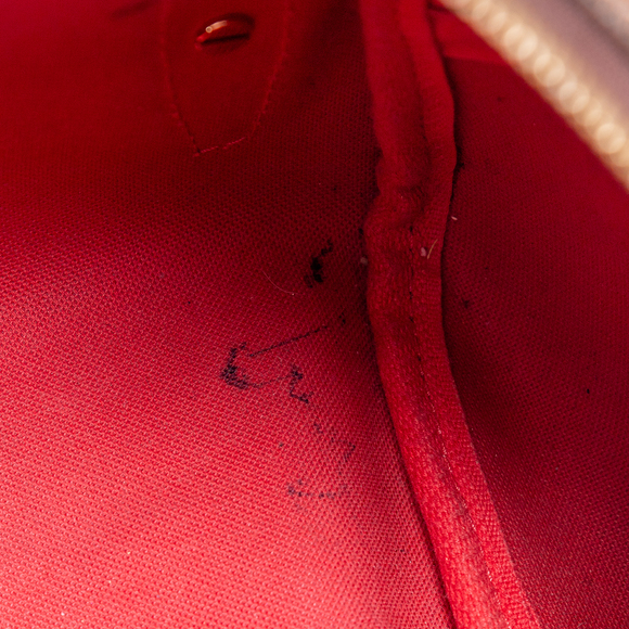 Louis Vuitton Rivington PM - Picture 11 of 14